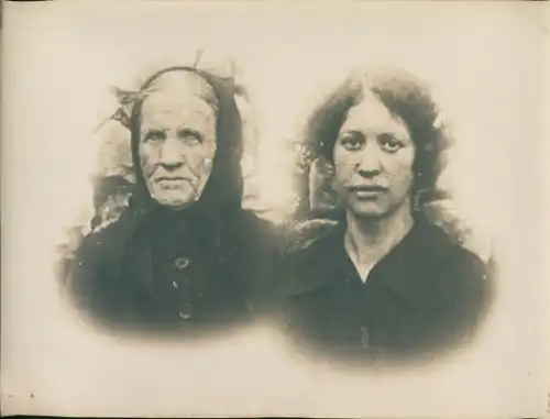 Foto Combalie, Henri, Toulouse, Portraitfotografie, Zwei ältere Frauen