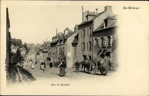 Ak Saint Brieuc Côtes d’Armor, La Rue de Gouedic