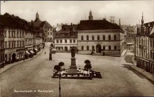 Ak Reichenbach im Vogtland, Marktplatz, Rathaus, Denkmal, Gasthof