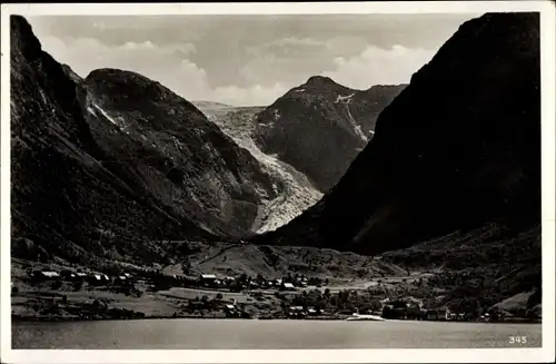 Ak Sundal Norwegen, Sundalgletscher im Maurangerfjord