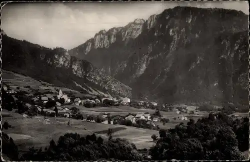 Ak Vacheresse Haute Savoie, Le Chef Lieu et les Combes