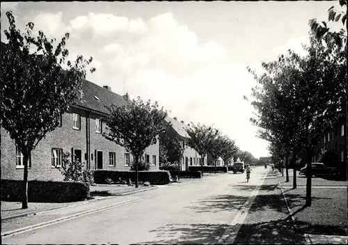 Ak Sankt Tönis Tönisvorst am Niederrhein, Kirchenfeld