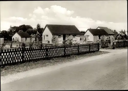 Ak Heidkate Wisch an der Ostsee, Ferienkolonie E. Pöhler, Ortspartie