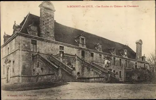 Ak Saint Bonnet de Joux Saône et Loire, Les Ecuries du Chateau de Chaumont