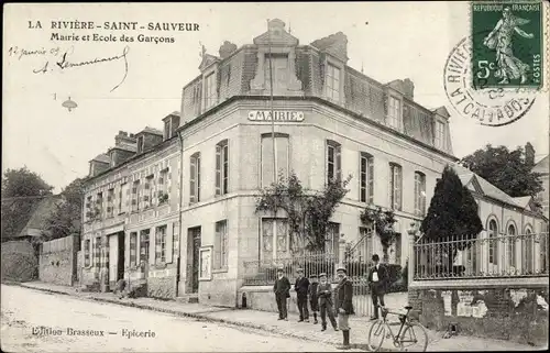 Ak La Riviere Saint Sauveur Calvados, Mairie et Ecole des Garcons