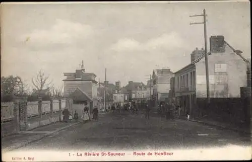 Ak La Riviere Saint Sauveur Calvados, Route de Honfleur