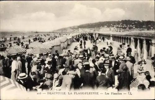 Ak Deauville La Plage Fleurie Calvados, Les Planches