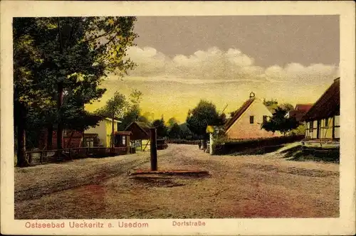 Ak Ostseebad Ückeritz auf Usedom, Dorfstraße, Pumpe