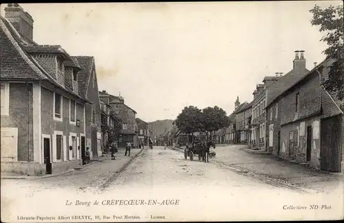 Ak Crèvecœur en Auge Calvados, Le Bourg