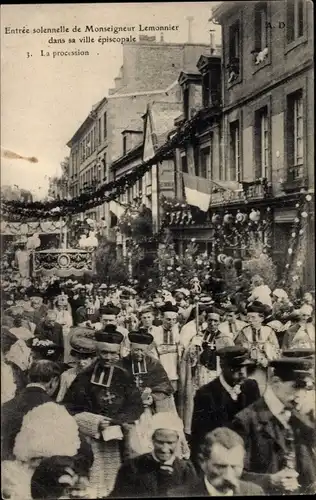 Ak Calvados, La procession, Entrée solenelle de Monseigneur Lemonnier dans sa ville épiscopale