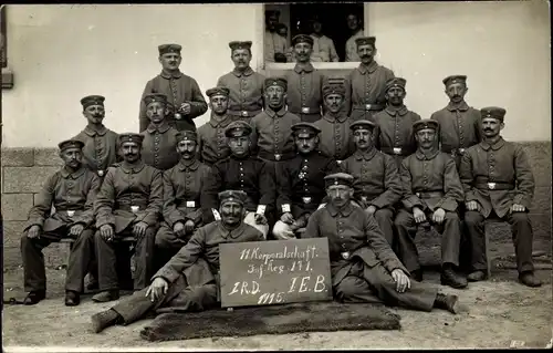 Ak Deutsche Soldaten, WK I, Gruppenfoto 11. Korporalschaft Inf. Reg. 171 1915