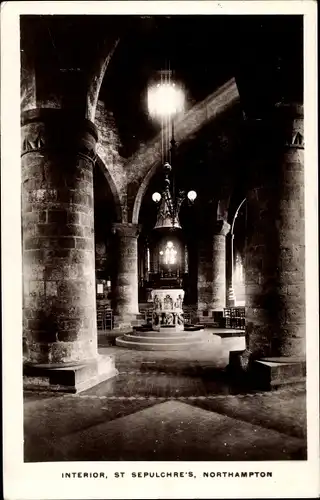 Ak Northampton, St. Sepulchre's, Interior