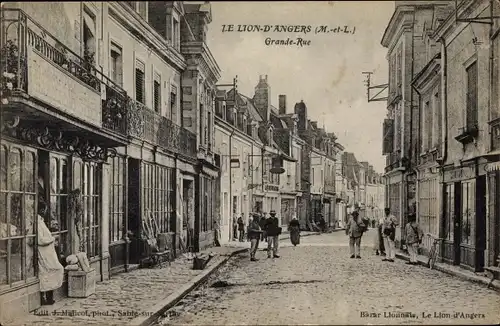 Ak Le Lion d'Angers Maine et Loire, Grande Rue