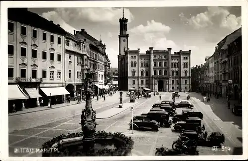 Ak Zittau in Sachsen, Marktplatz, Brunnen, Autos