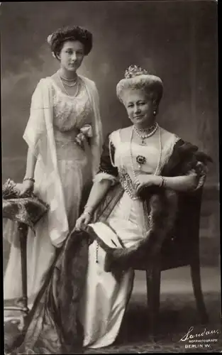 Ak Kaiserin Auguste Viktoria und Prinzessin Viktoria Luise