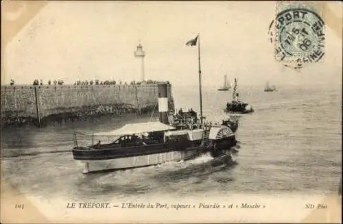 Ak Le Treport Seine Maritime, L'Entree du Port, vapeurs Picardie et Mouche