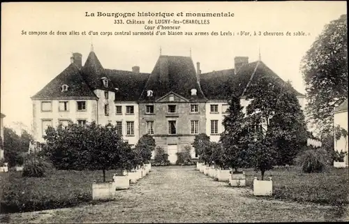 Ak Lugny les Charolles Saône et Loire, Chateau, Cour d'honneur