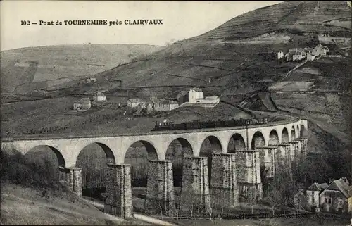 Ak Tournemire Aveyron, Pont, Dampflok, Eisenbahnbrücke