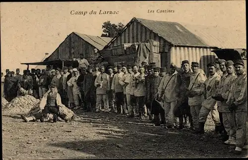 Ak Larzac Aveyron, Camp, les Cantines, französische Soldaten