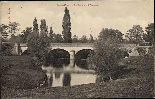 Ak Saint Yan Saône et Loire, Le Pont sur l'Arconce