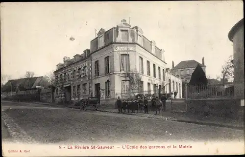 Ak La Riviere Saint Sauveur Calvados, L'Ecole des garcons et la Mairie