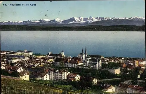Ak Neuchâtel Kanton Neuenburg, Blick auf den Ort, Alpen