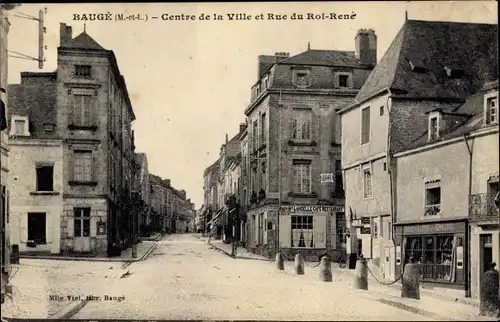 Ak Baugé Maine et Loire, Centre de la Ville et Rue du Roi Rene