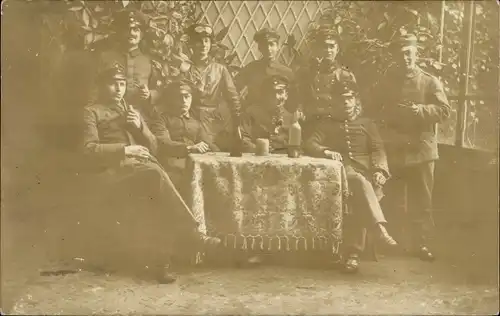 Foto Ak Deutsche Soldaten, WK I, Gruppenbild