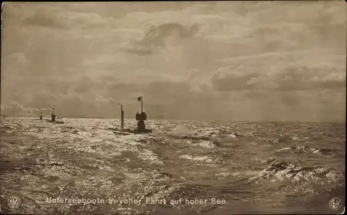 Ak Deutsche U-Boote, Kaiserliche Marine, In voller Fahrt auf hoher See