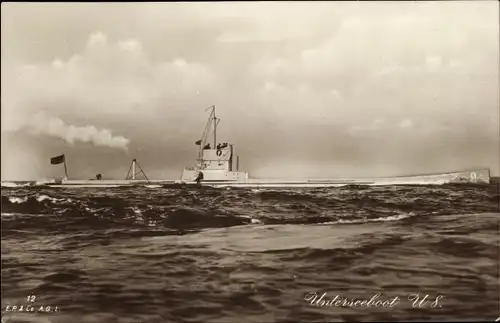 Ak Deutsches U-Boot SM U 8, Kaiserliche Marine, Turm mit Besatzung, Germaniawerft