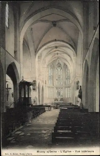 Ak Mussy sur Seine Aube, L'Eglise, Interieur