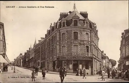 Ak Cholet Maine et Loire, Avenue Gambetta et Rue Nationale