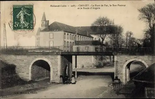 Ak Cholet Maine et Loire, Le Pont de Fer, le Bons Pasteur et la Route d'Angers