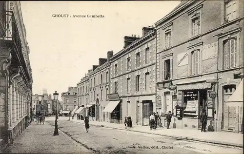 Ak Cholet Maine et Loire, Avenue Gambetta