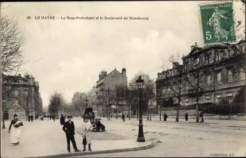 Ak Le Havre Seine Maritime, La Sous Prefecture et le boulevard de Strausbourg