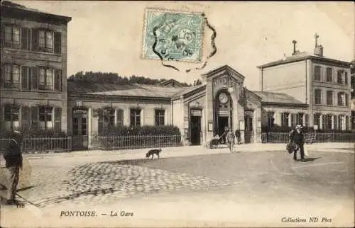 Ak Pontoise Val d'Oise, La Gare