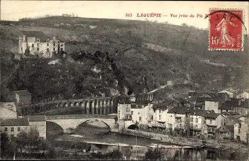 Ak Laguépie Aveyron, Teilansicht mit Brücke und Ruine