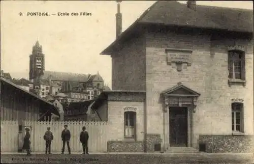 Ak Pontoise Val d'Oise, Ecole des Filles