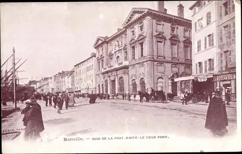 Ak Marseille Bouches du Rhône, Quai de la Fraternite, Le Vieux Port