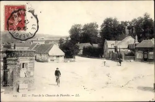 Ak Eu Seine Maritime, Place de la Chaussee de Picardie