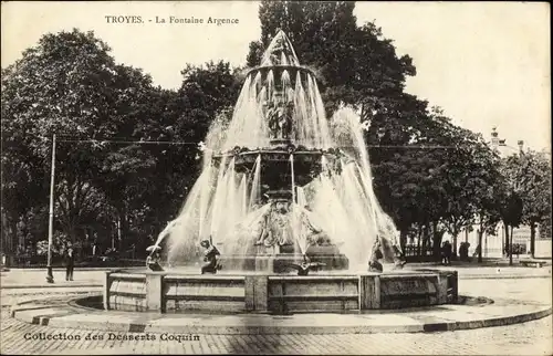 Ak Troyes Aube, La Fontaine Argence