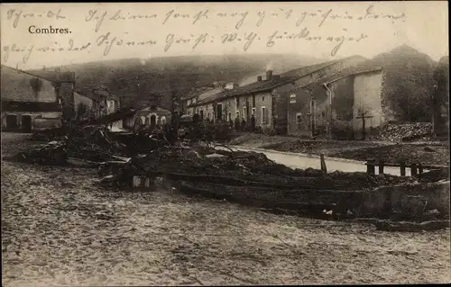 Ak Combres Eure et Loir, Ortsansicht, Wasserpartie