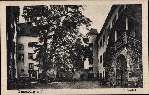 Ak Neuenbürg an der Enz, Schlosshof