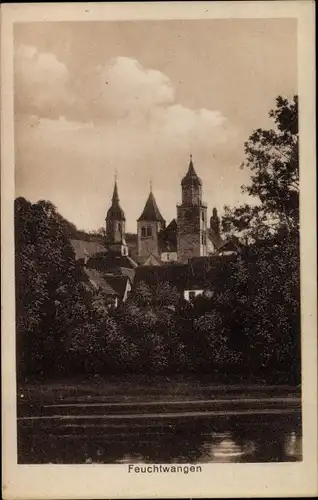 Ak Feuchtwangen in Mittelfranken, Wasserpartie, Kirche