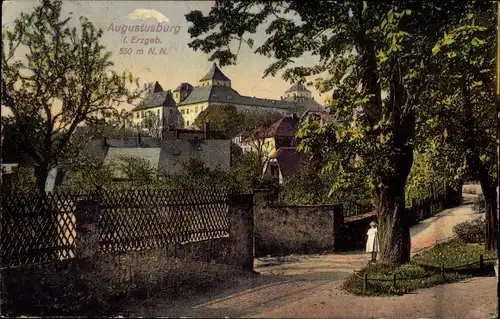 Ak Augustusburg im Erzgebirge, Durchblick zum Schloss