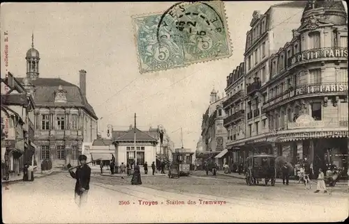 Ak Troyes Aube, Station des Tramways, Au Petit Paris