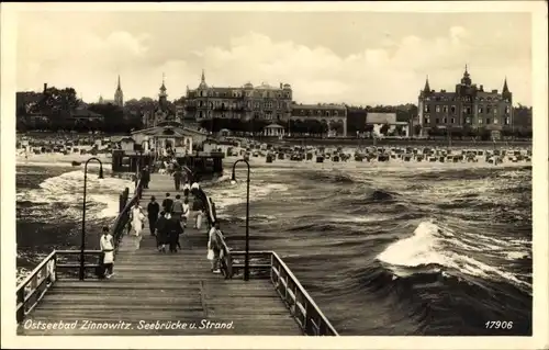 Ak Ostseebad Zinnowitz auf Usedom, Seebrücke, Strand