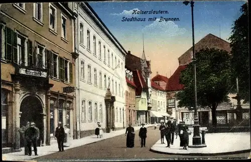 Ak Kaiserslautern in Rheinland Pfalz, Stadthaus mit Brunnen