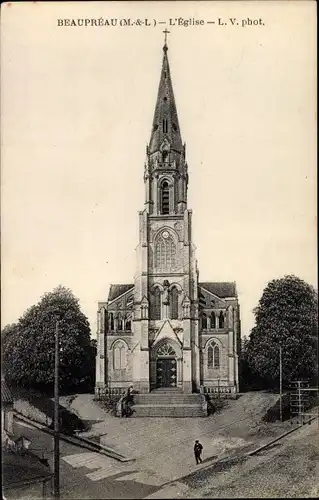 Ak Beaupréau Maine et Loire, L'eglise