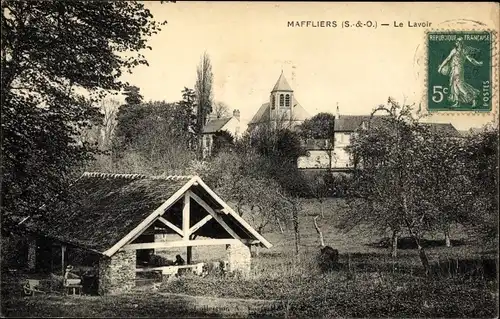Ak Maffliers Val-d’Oise, Le Lavoir